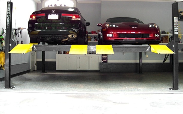 BendPak-4-Post-Car-Lift-for-Car-Storage